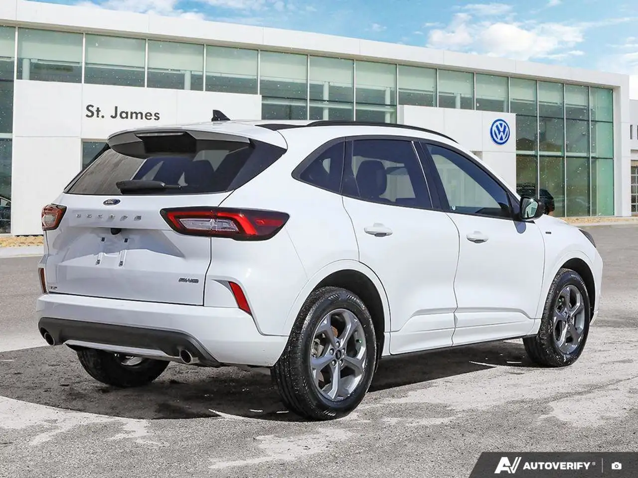 Ford Escape снимка Ford Escape