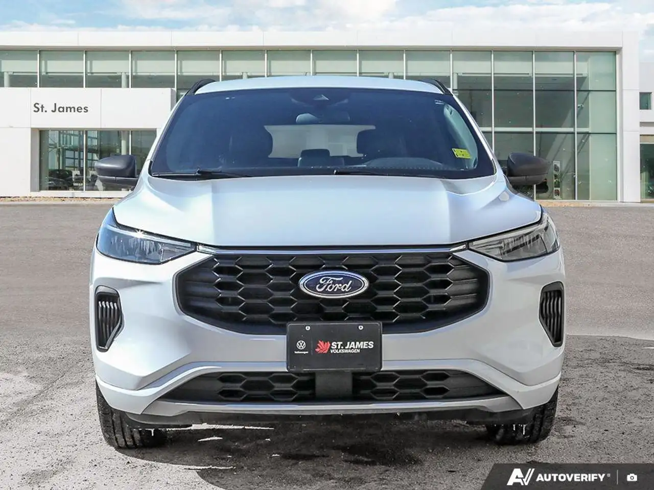 Ford Escape снимка Ford Escape