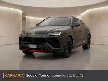 Urus 4.0 V8 auto