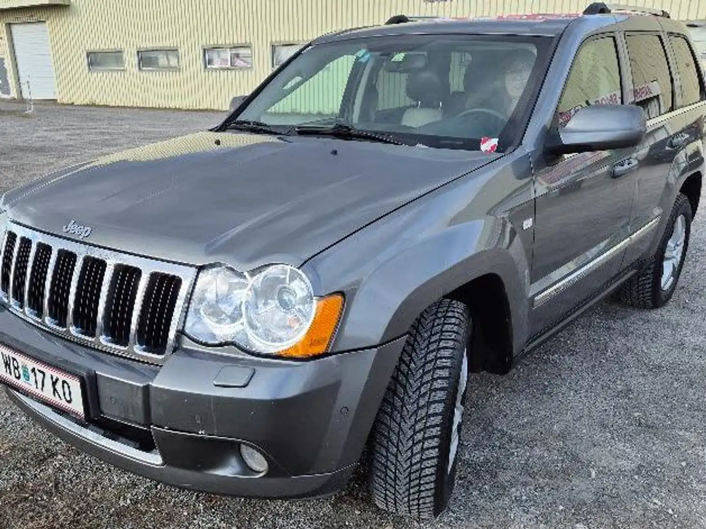 Jeep Grand Cherokee Grand Cherokee 3,0 L CRD Gri - 1