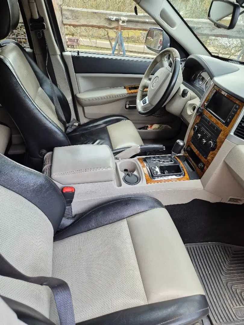 Jeep Grand Cherokee Grand Cherokee 3,0 L CRD Gri - 2