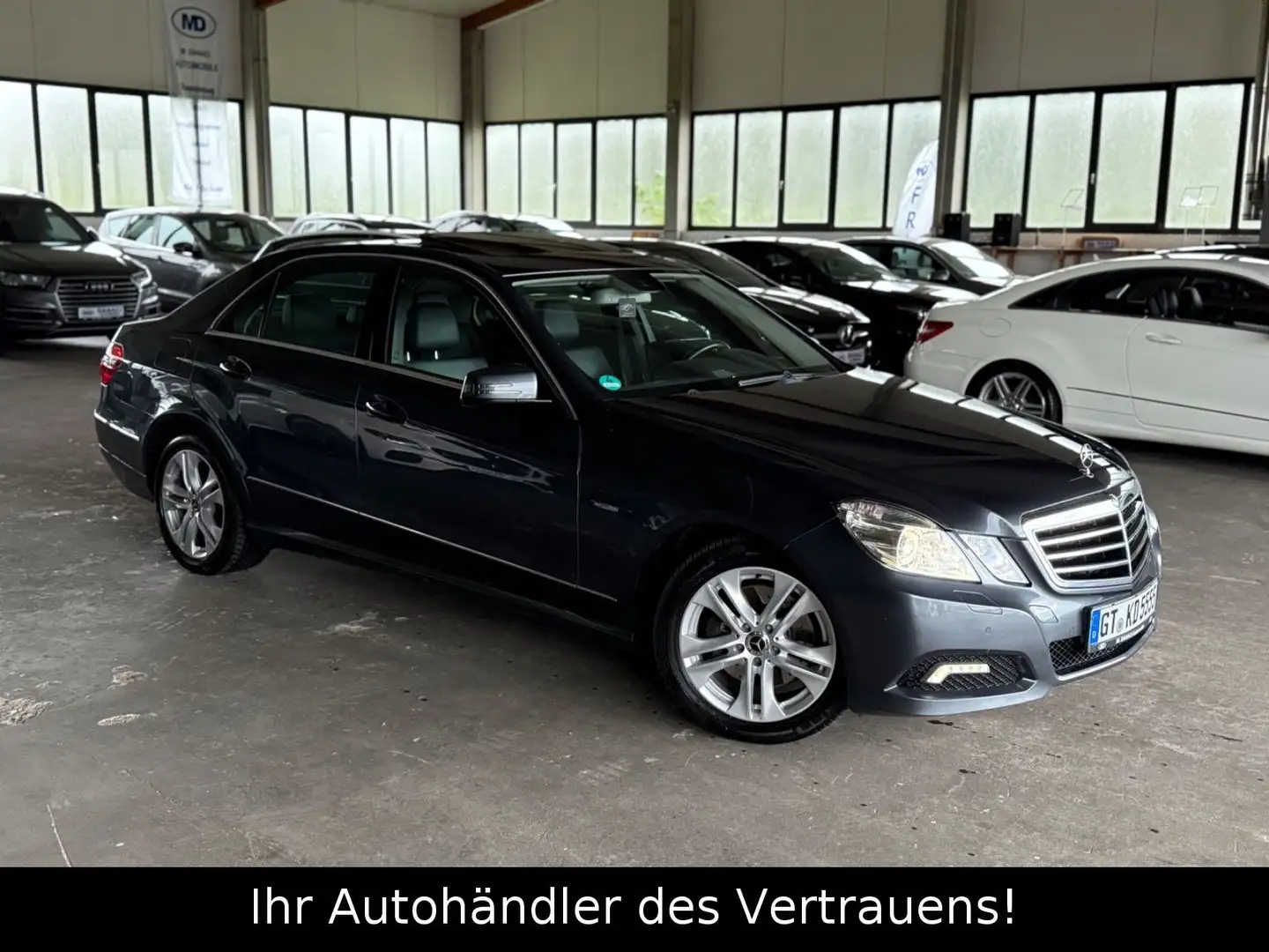 Mercedes-Benz E 350 CDI Lim. BlueEfficiency*Xenon*Schiebedach* Gris - 1