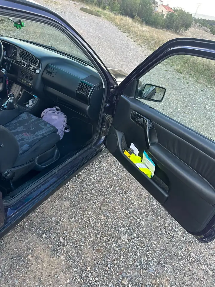 Volkswagen Golf 1.6 GT, foto 6