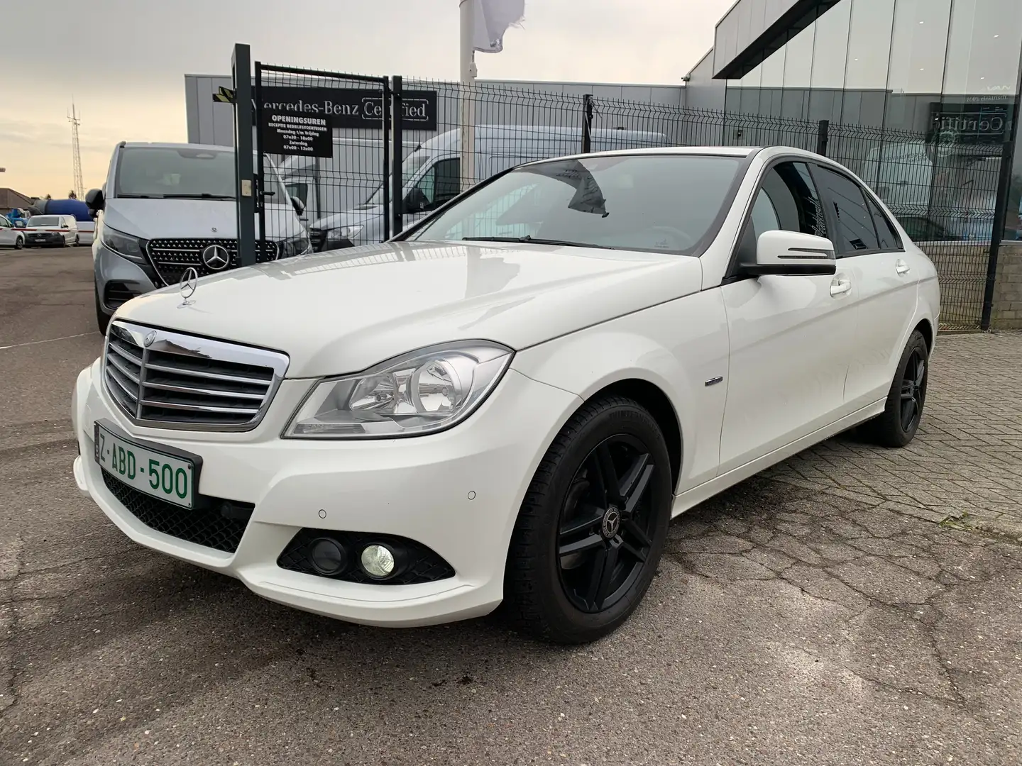 Mercedes-Benz C 200 C 200 CDI DPF (BlueEFFICIENCY) 7G-TRONIC Blanc - 1