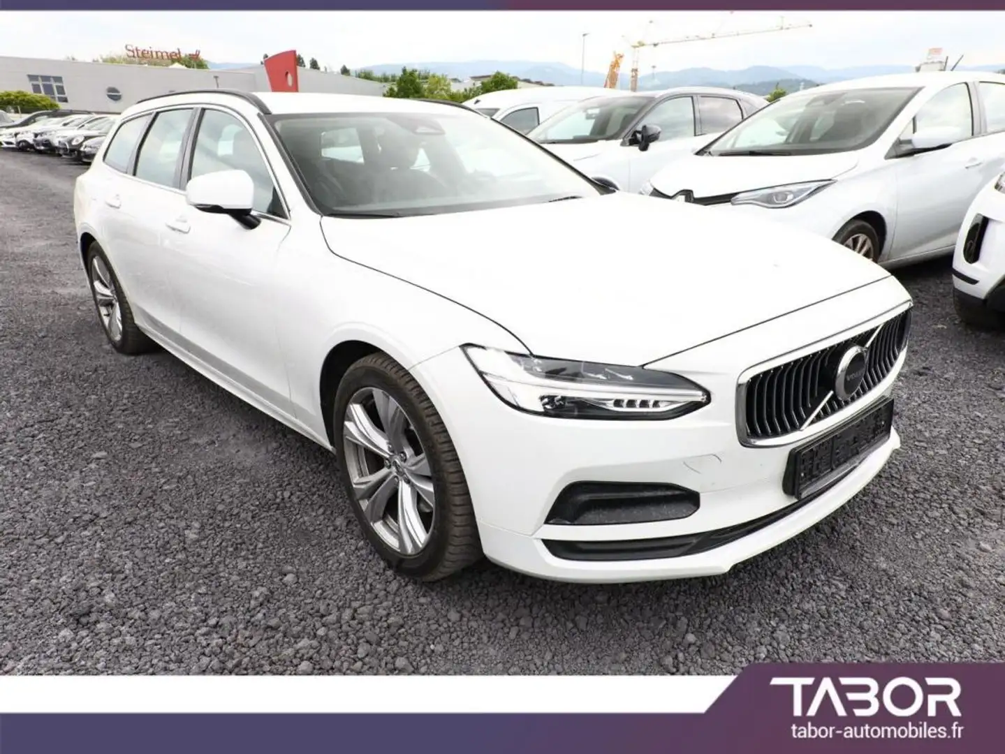Volvo V90 B4 197 Aut Momentum Pro LED cuir GPS White - 2