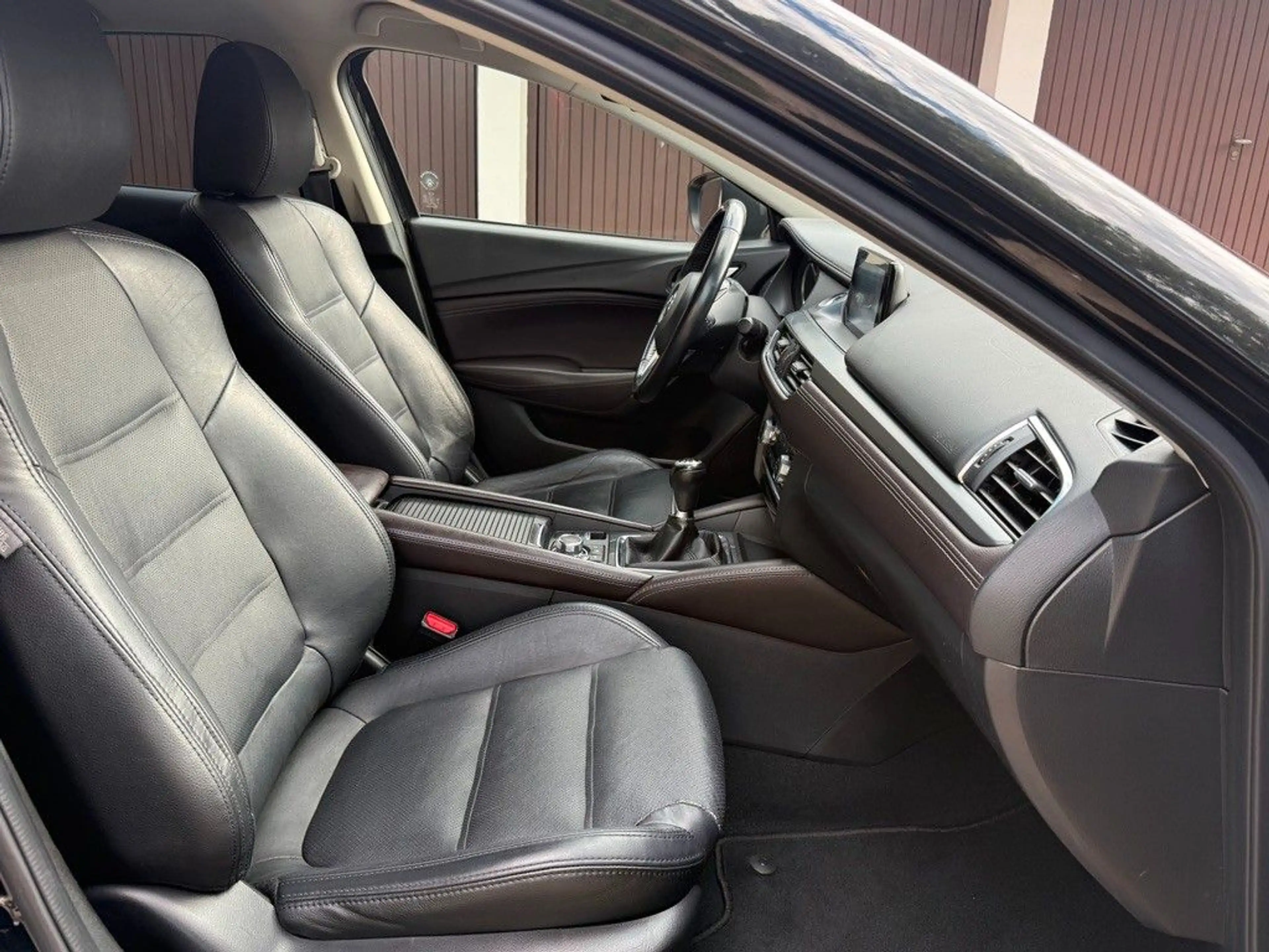 Mazda 6 Kombi "Sports-Line"Leder/HUD/BOSE/Kam/19.Z/SHZ — photo 12