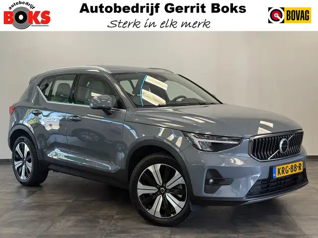2022 Volvo XC40 in Grey for sale
