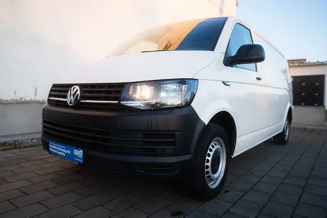 Volkswagen T6 Transporter 2.0 TDI Kasten lang / Navi Klima