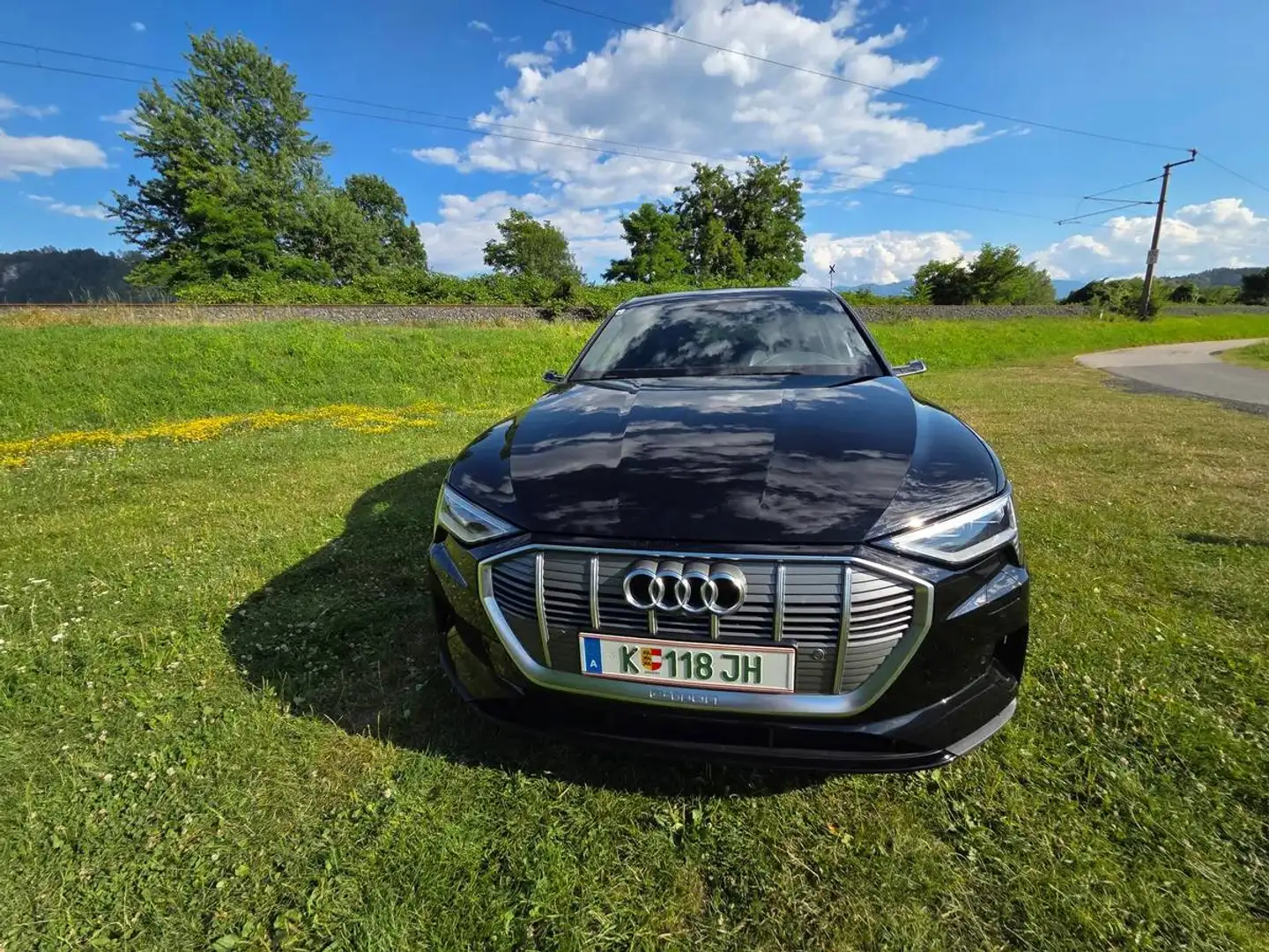 Audi e-tron Sportback 50 quattro | Matrix | AHK | Luft | 360° | MwSt. Schwarz - 2