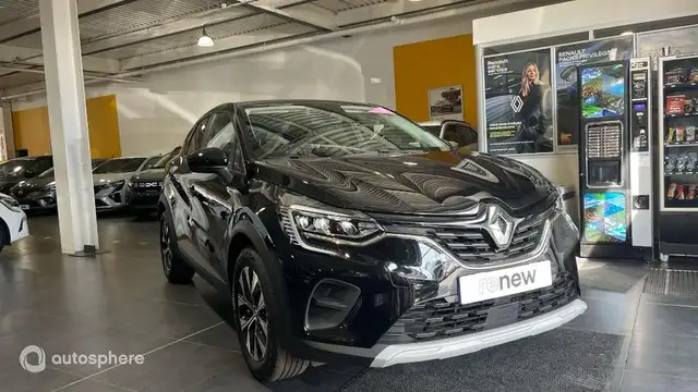 Renault Captur view 3