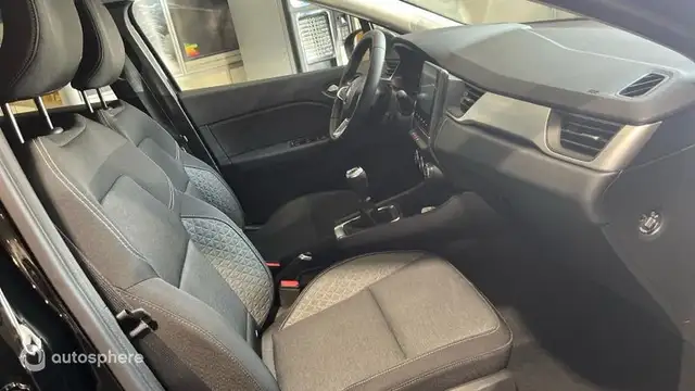 Renault Captur view 15