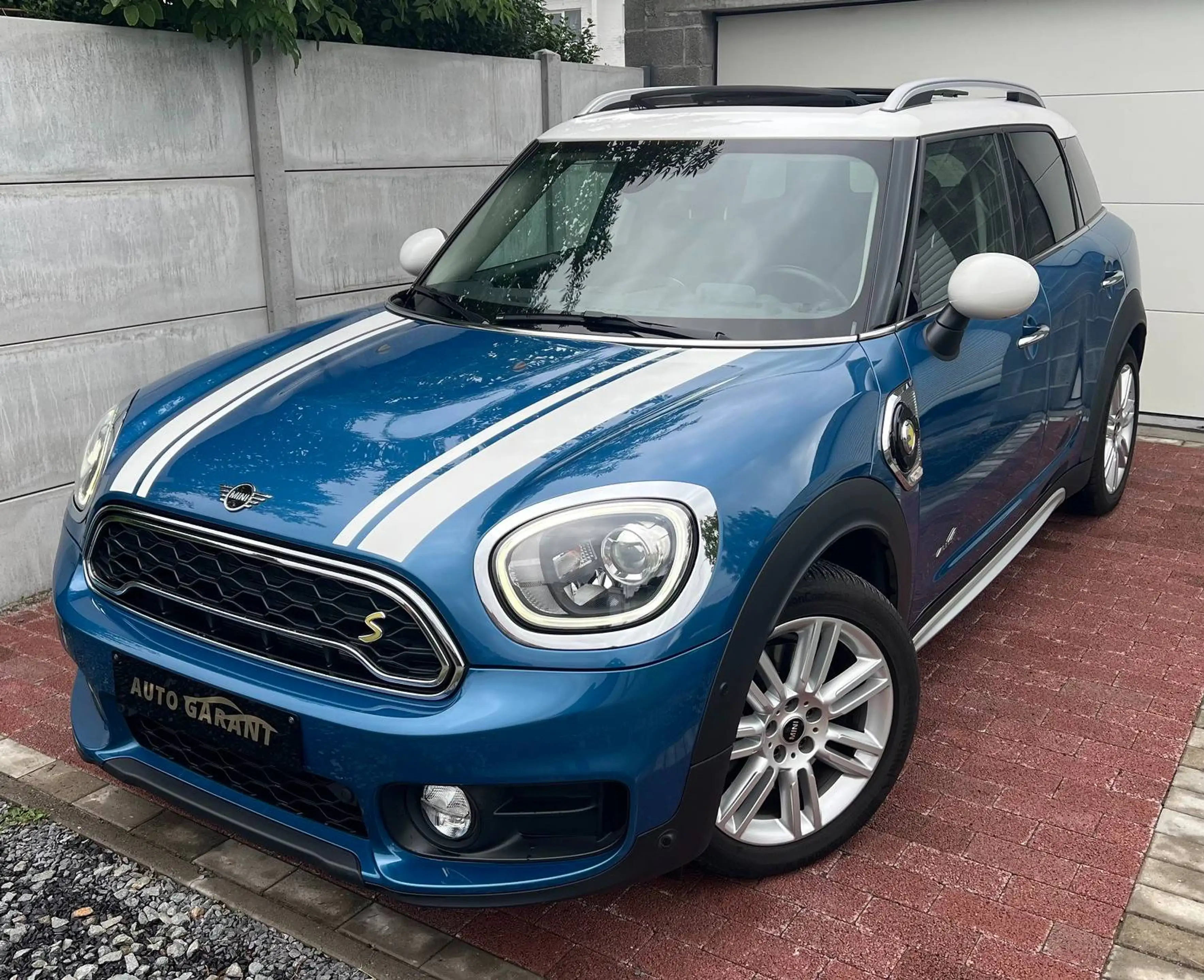 MINI Cooper SE Countryman COUNTRYMAN 1.5A PHEV Cooper S E ALL4 — photo 2