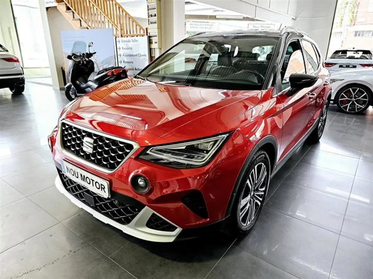SEAT Arona 1.0 TSI S&S Xperience 110 Rouge - 1