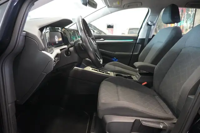 Volkswagen Golf view 8