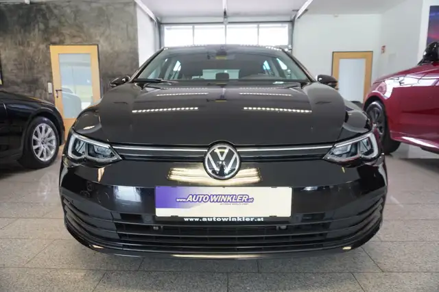 Volkswagen Golf view 2