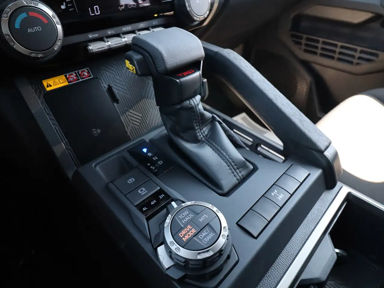 Toyota Tacoma снимка Toyota Tacoma