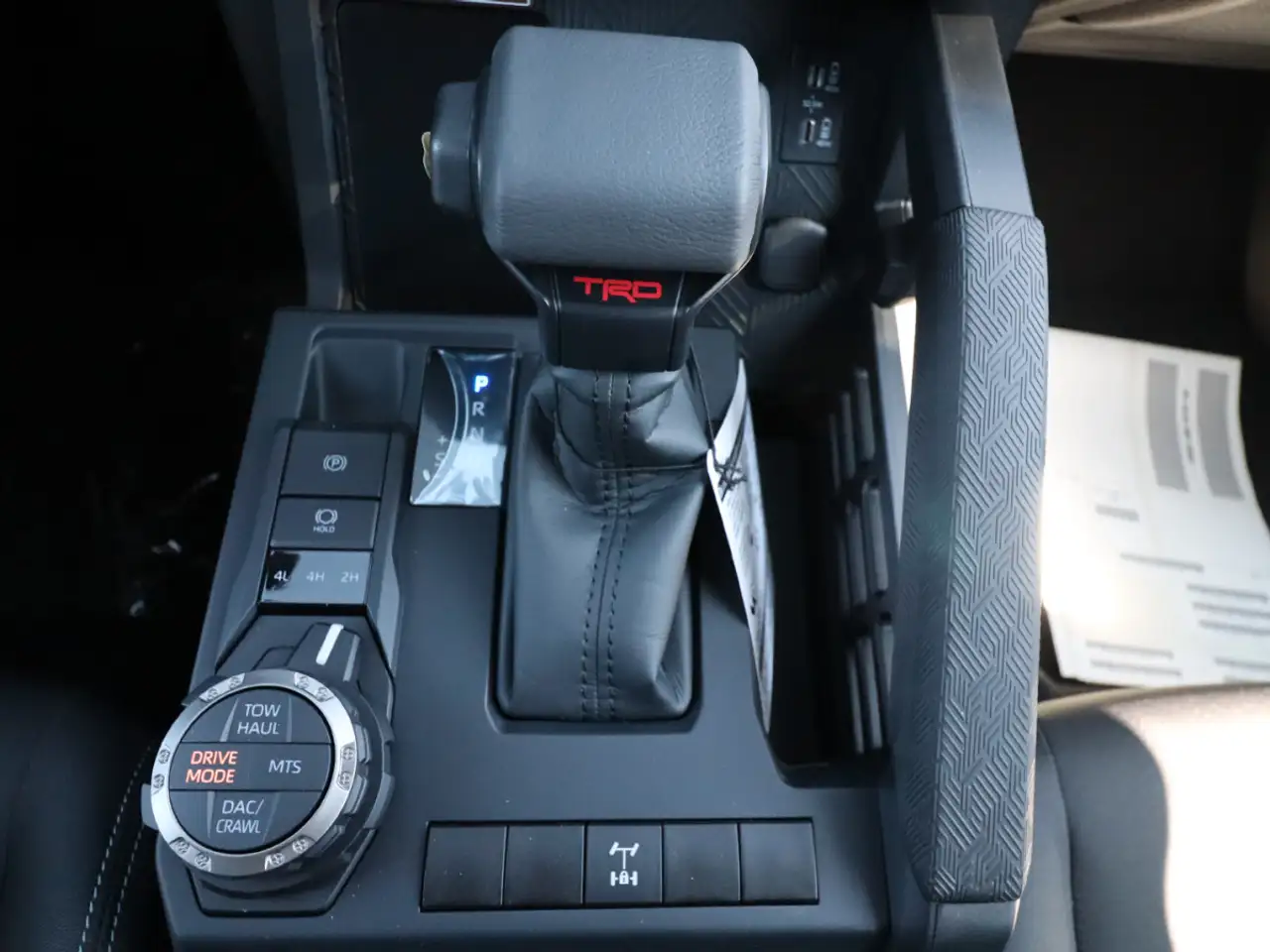 Toyota Tacoma снимка Toyota Tacoma
