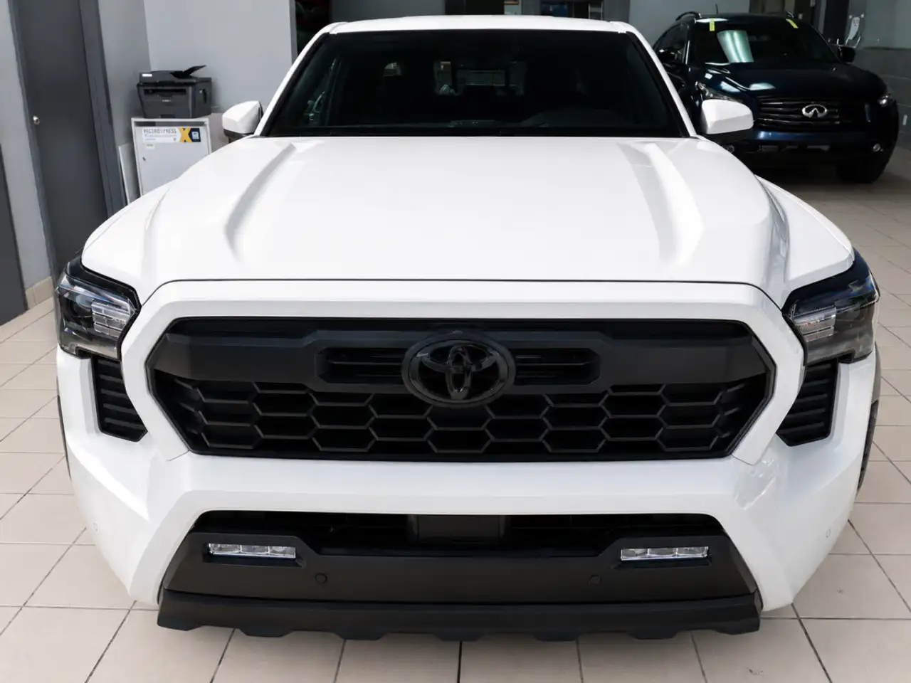 Toyota Tacoma снимка Toyota Tacoma