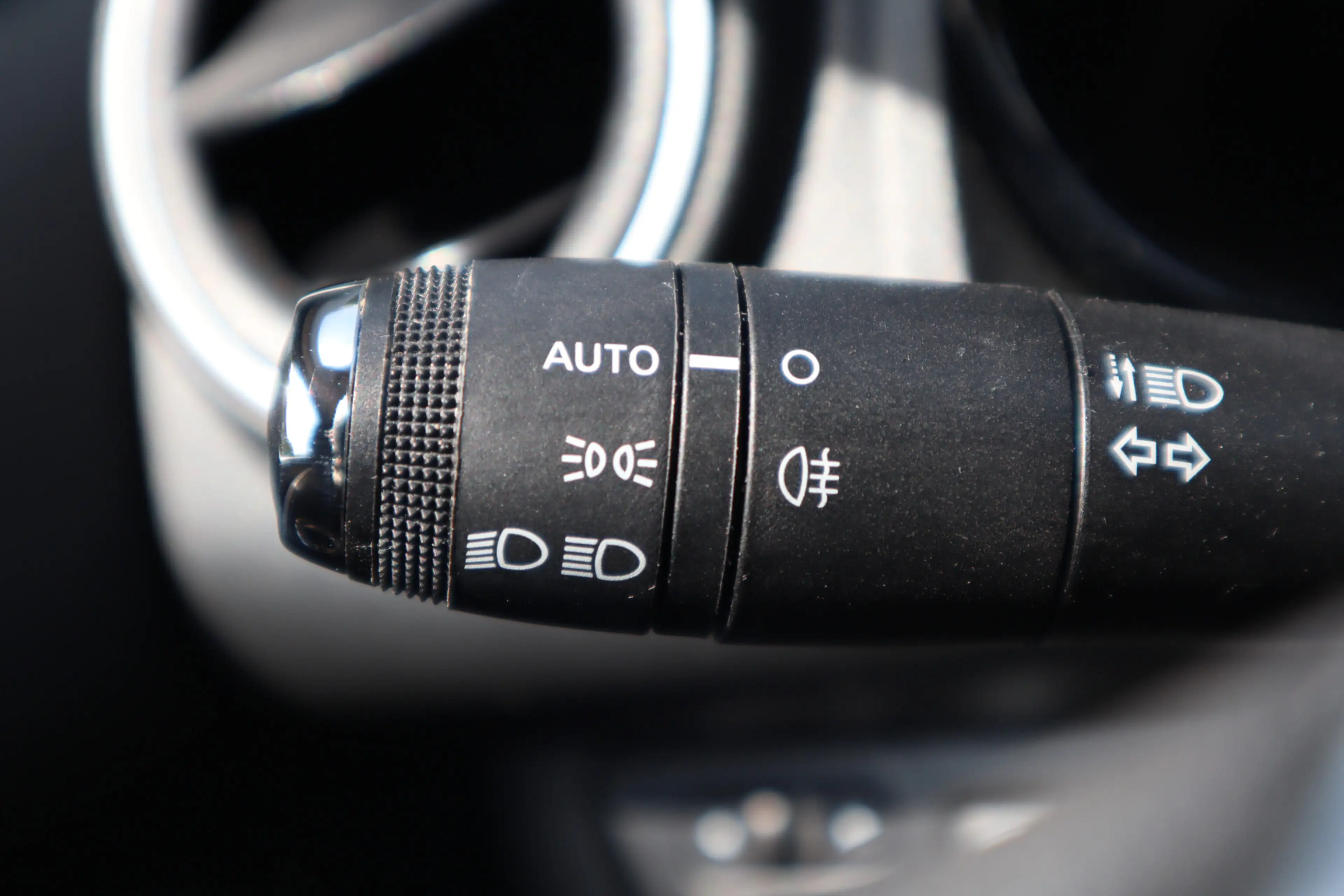 Dacia Spring Expression 27 kWh | Carplay | Camera | Lederen bek — photo 15