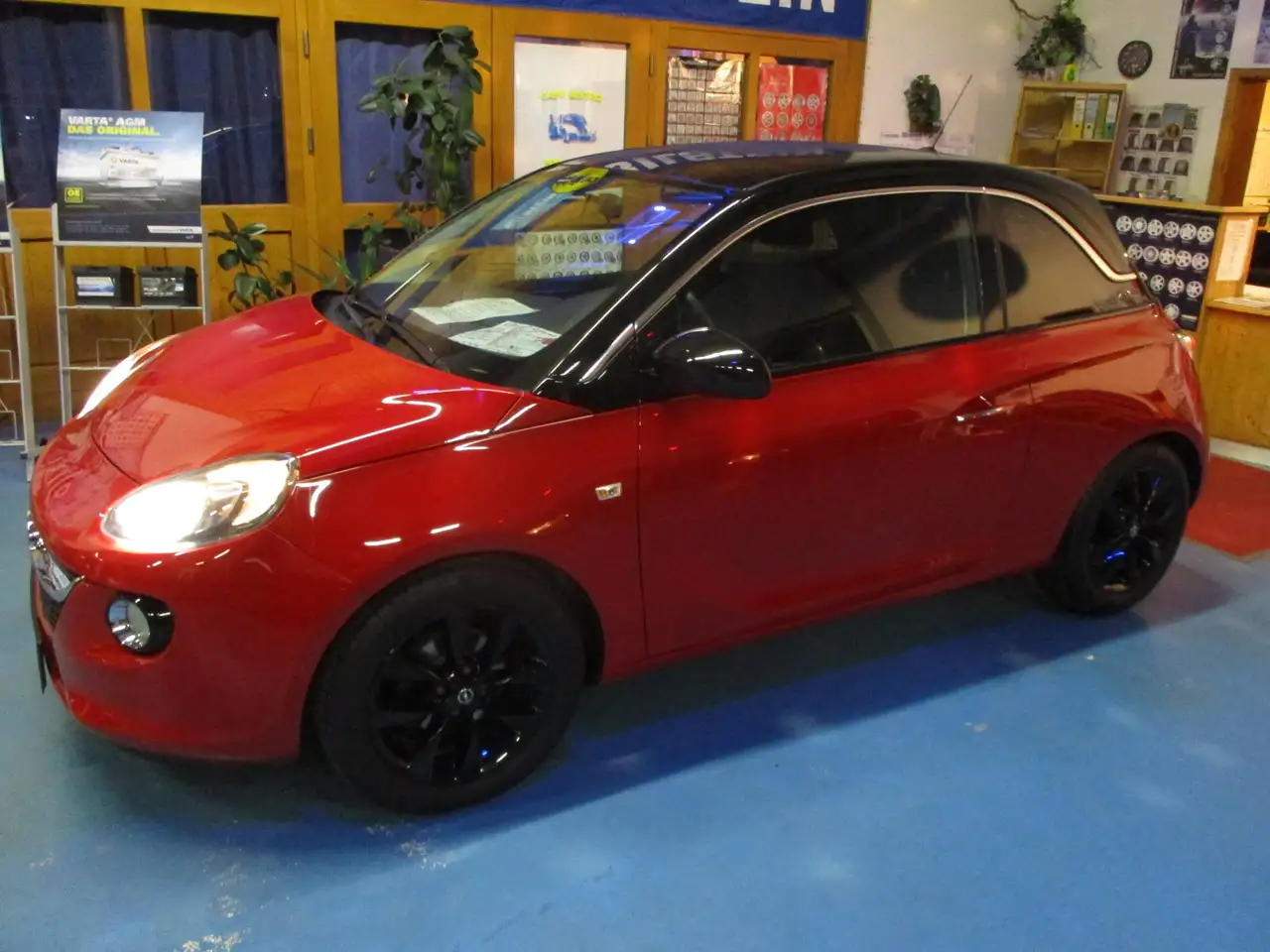 Opel Adam