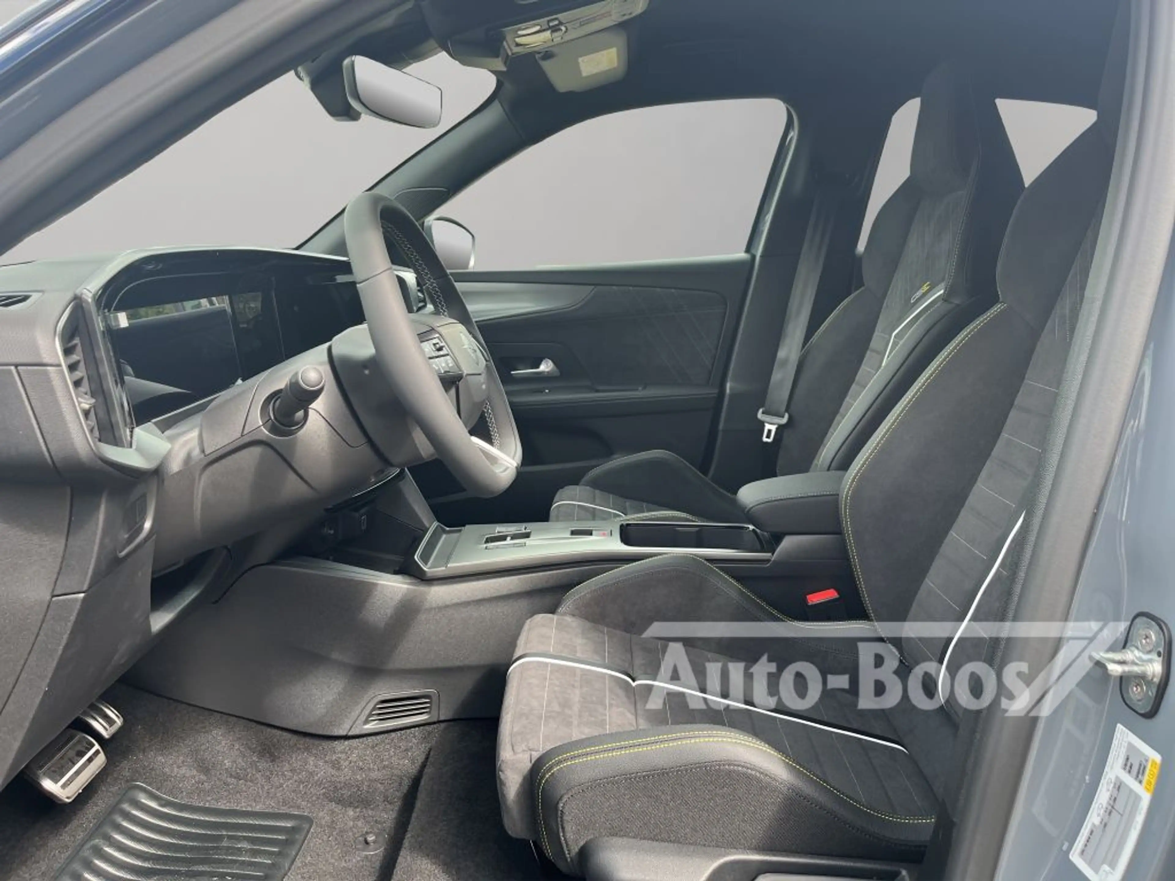 Opel Mokka-E GSE (B/B) — photo 11