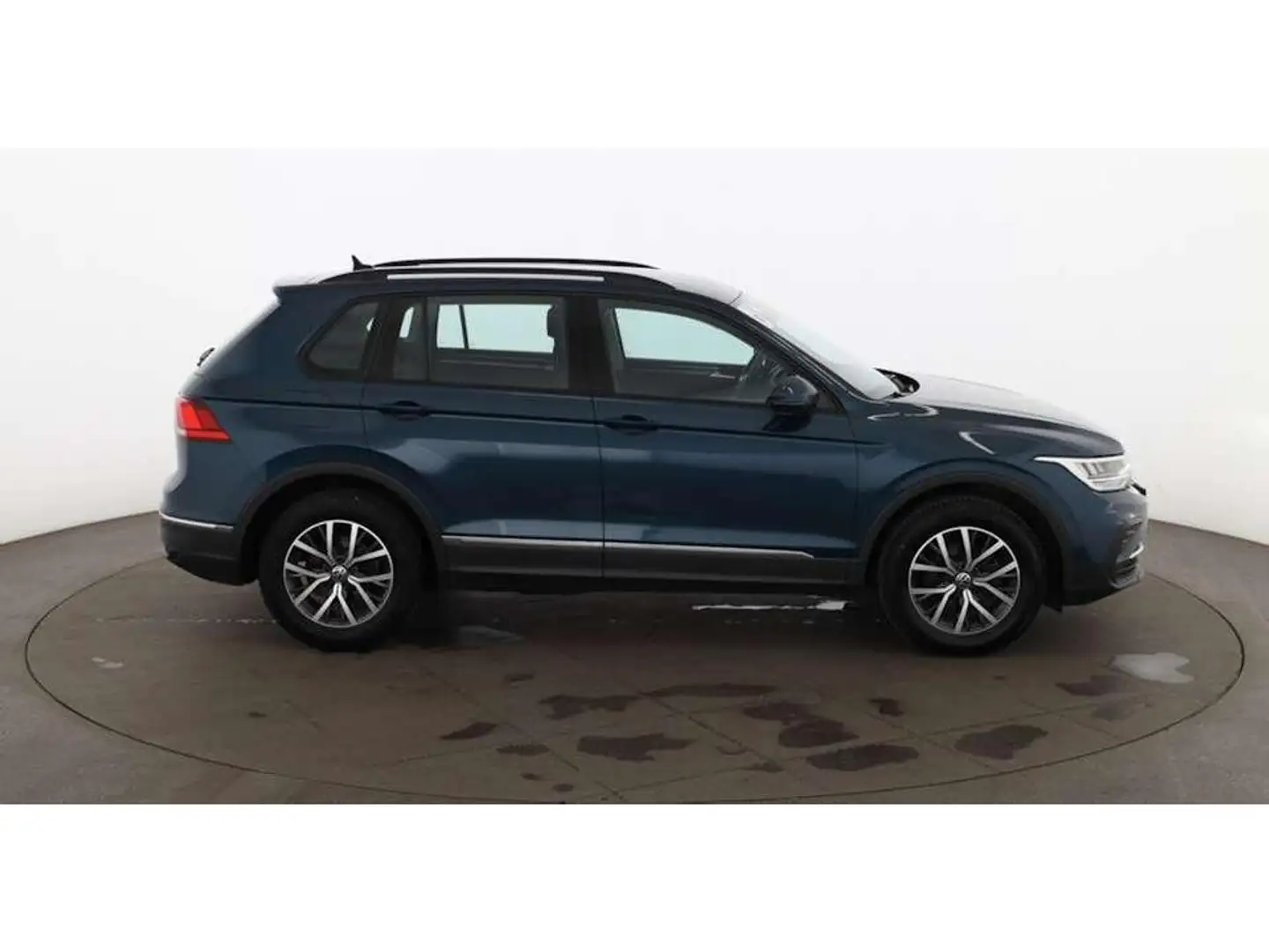 Volkswagen Tiguan 2.0 TDI Life Aut LED AHK RADAR NAVI R-CAM Blau - 2