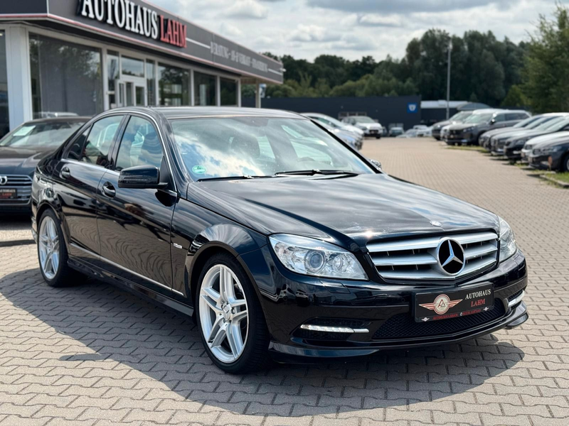Mercedes-Benz C 250 CGI Lim. BlueEfficiency"AMG-LINE"VOLLLEDER* — photo 3
