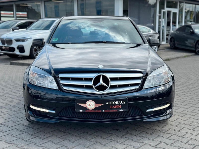 Mercedes-Benz C 250 CGI Lim. BlueEfficiency"AMG-LINE"VOLLLEDER* — photo 4