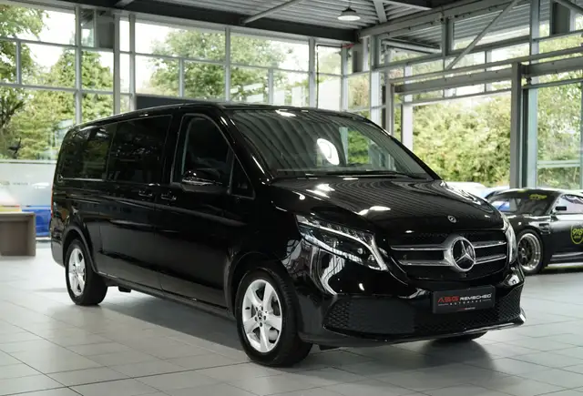 Mercedes-Benz V-Class view 5