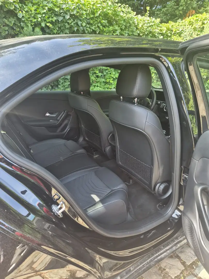 Mercedes-Benz A 250 e PHEV AMG Line - 1