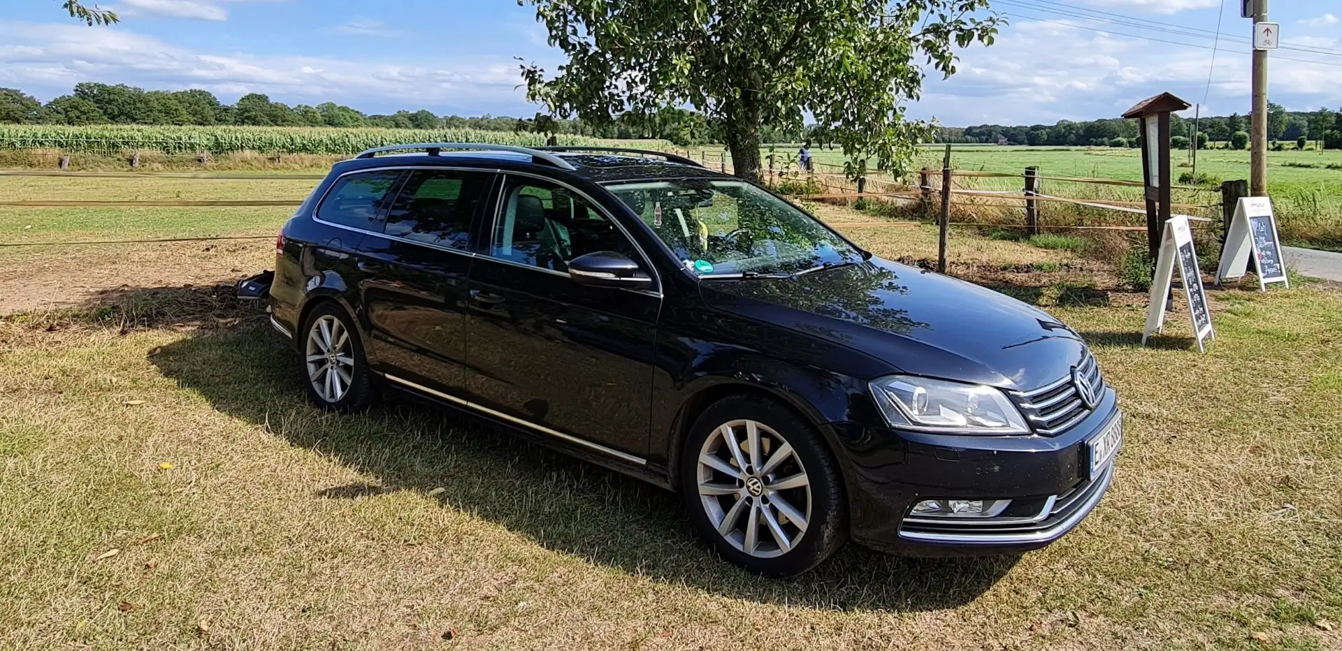 Volkswagen Passat Variant Highline 2.0 TDI DSG BlueMotion Schwarz - 1