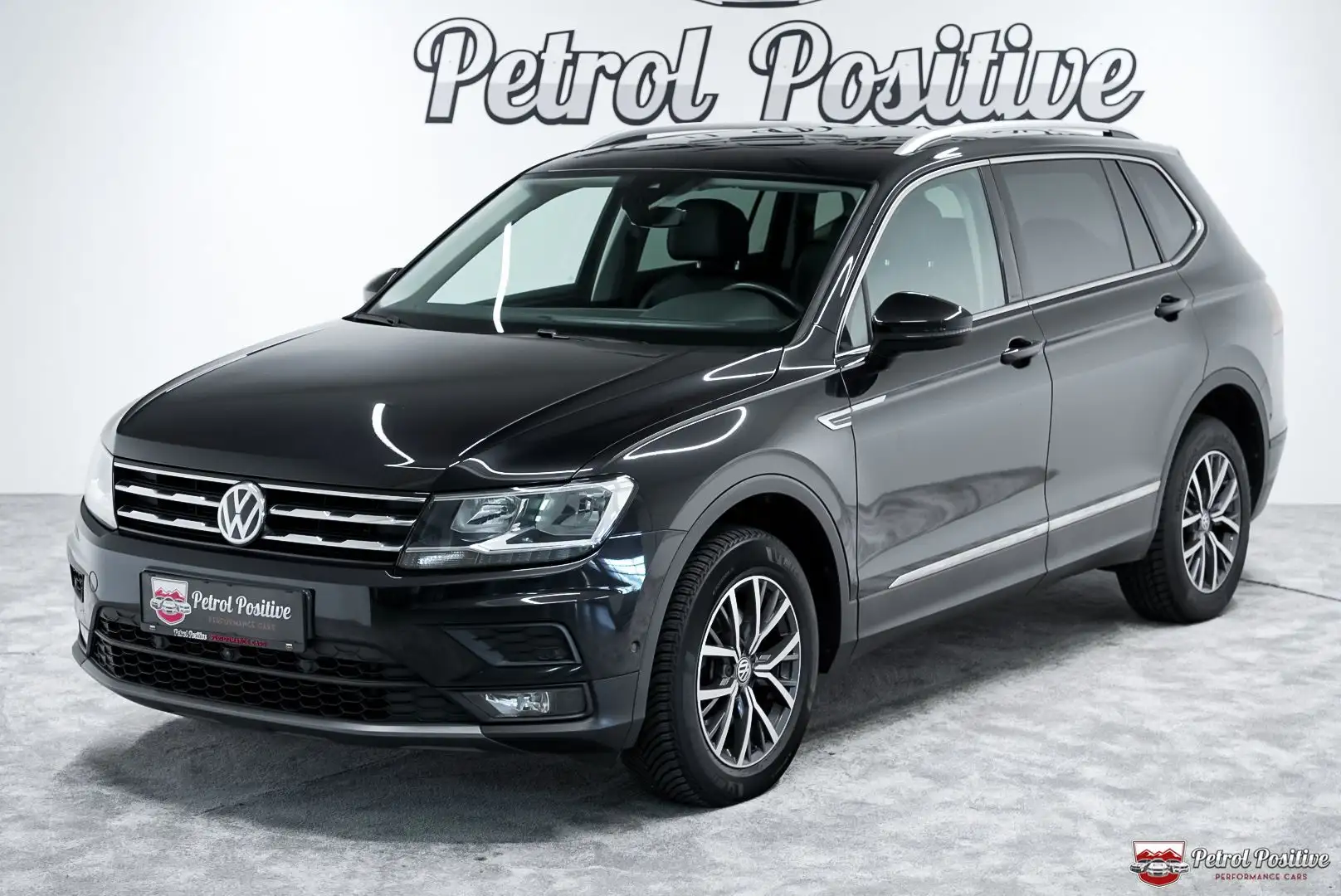 Volkswagen Tiguan Allspace 2.0 TDI Comfortline Schwarz - 2