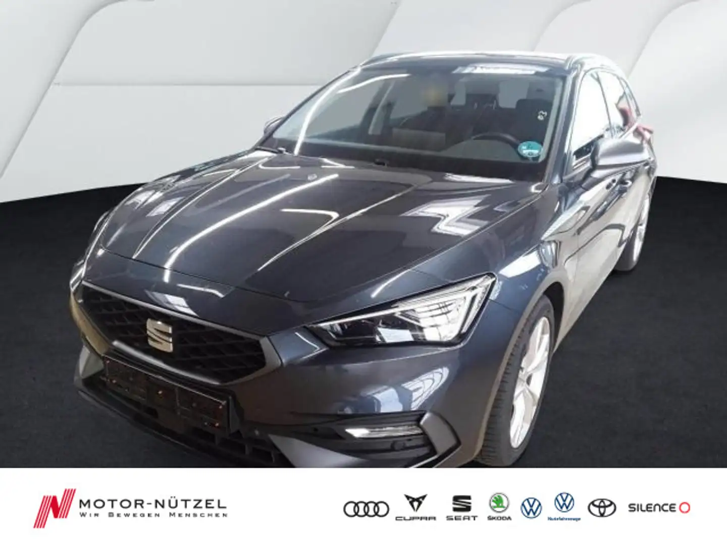 SEAT Leon ST 1.5eTSI DSG FR MATRIX+NAV+APP+ACC+SHZ+VC Grau - 1