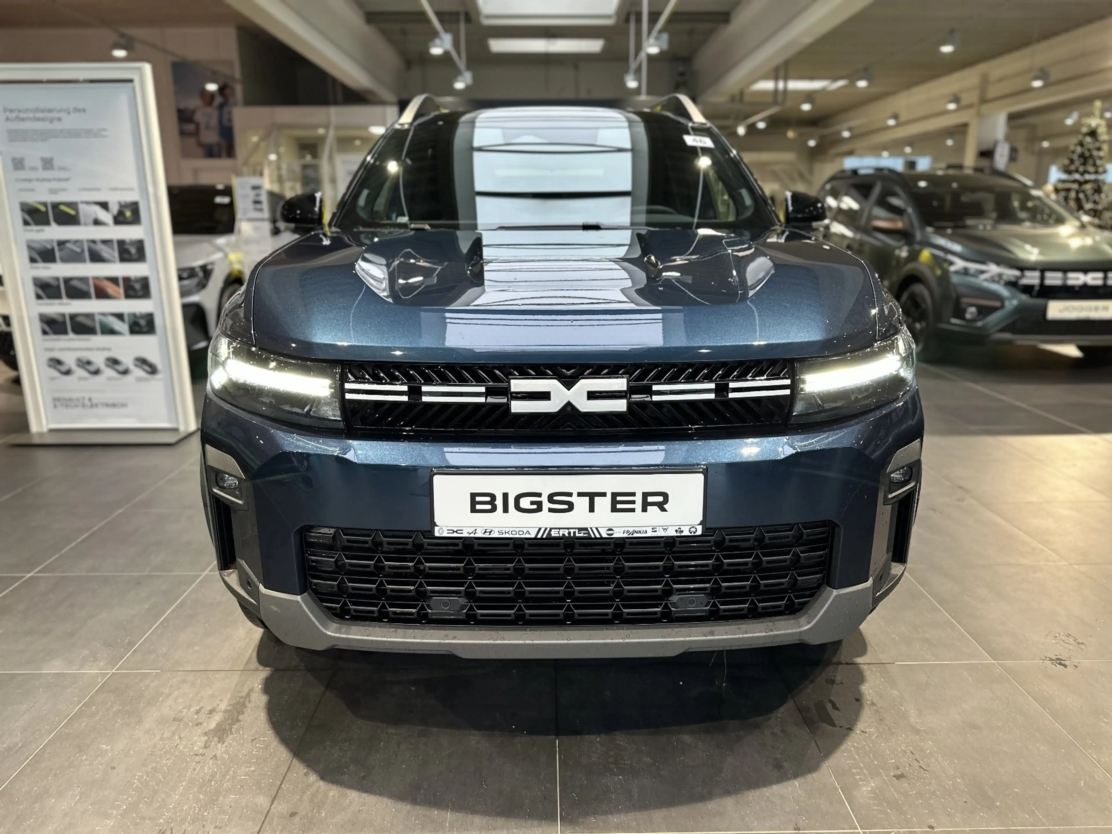 Dacia Bigster Journey TCe 140 — photo 2