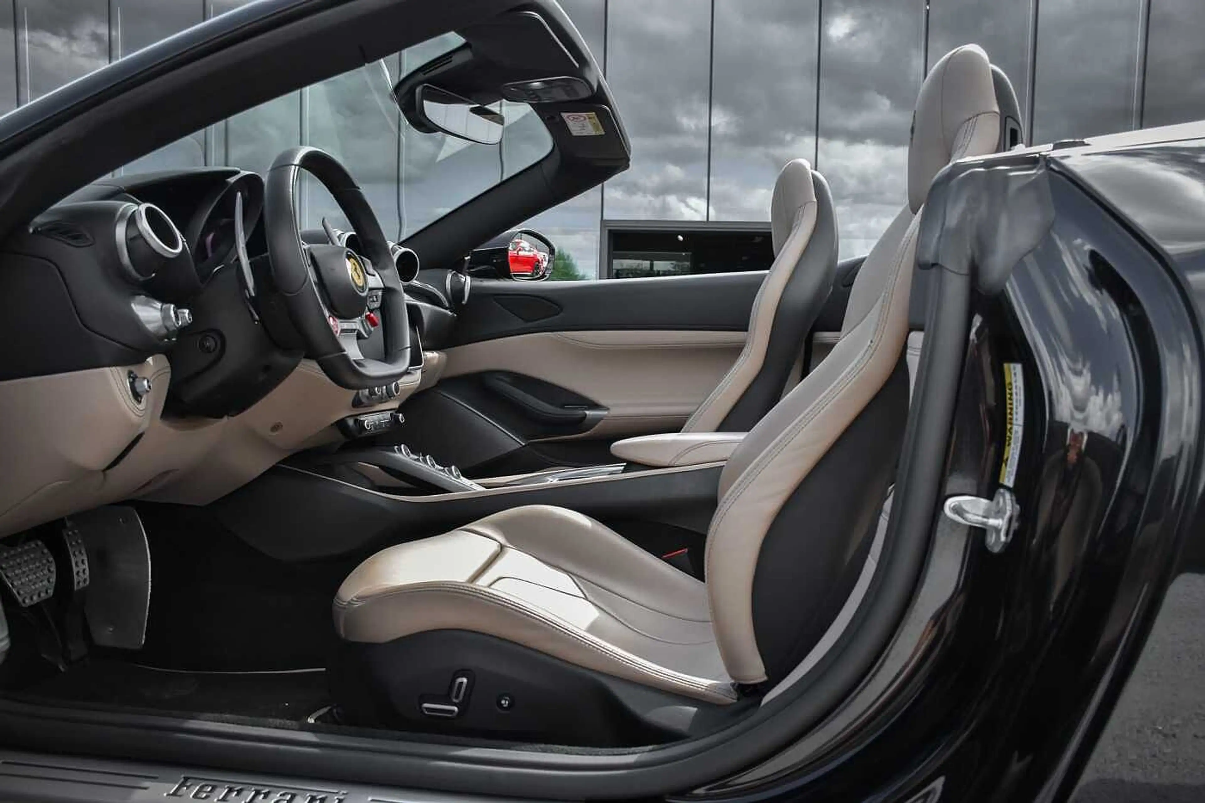 Ferrari Portofino V8 JBL Sound Magnetic Dual Diamond Forged 20' — photo 15