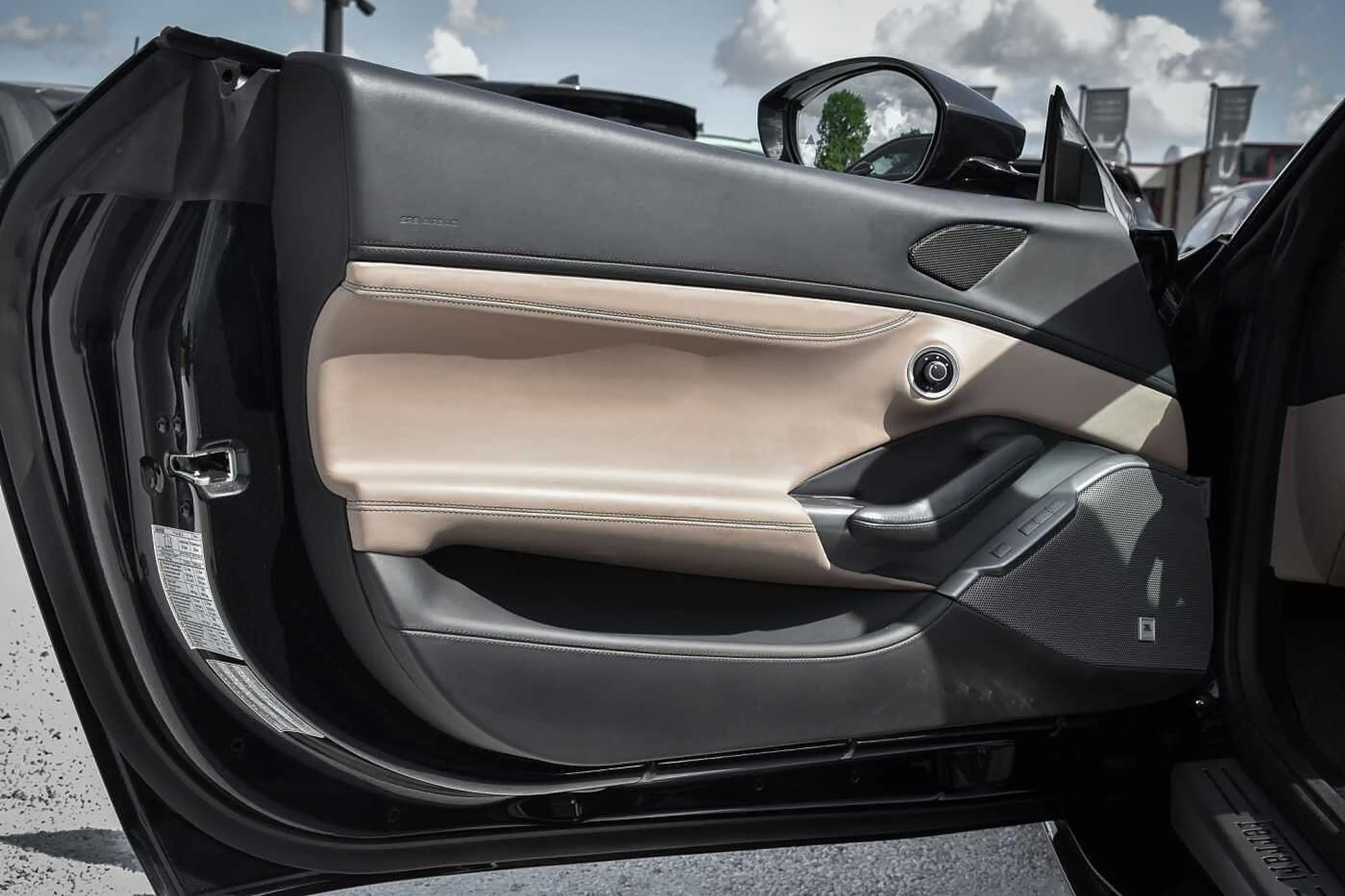 Ferrari Portofino V8 JBL Sound Magnetic Dual Diamond Forged 20' — photo 14