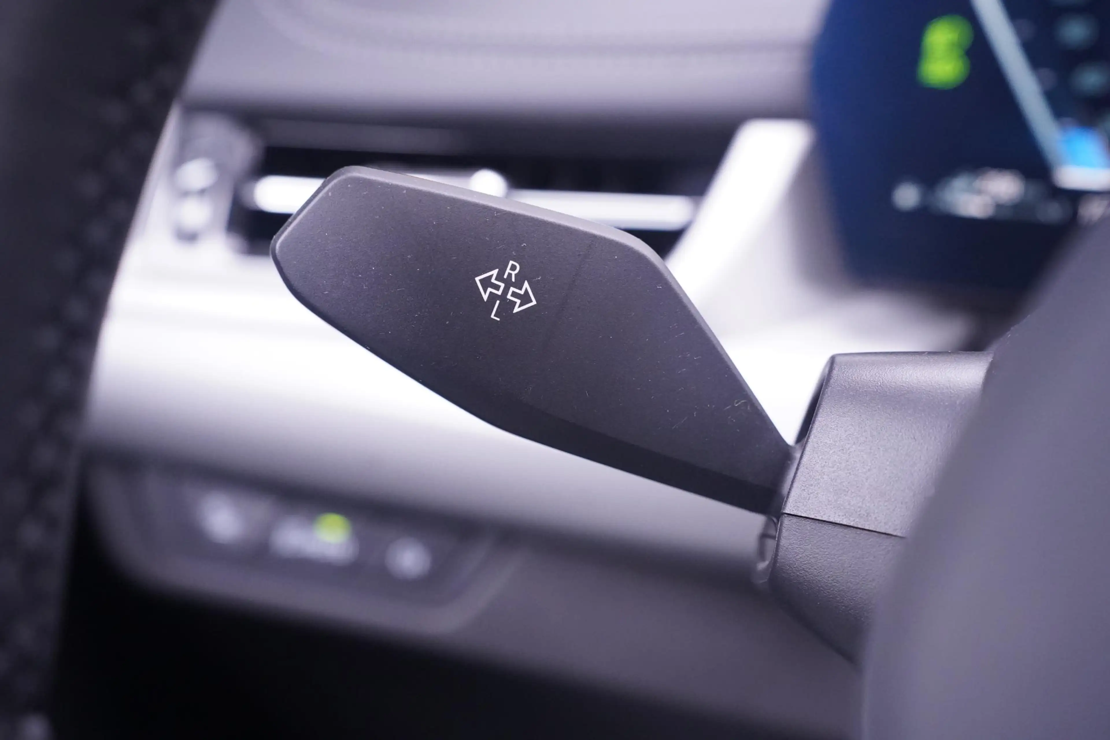 BMW 225 2-serie Active Tourer 225e xDrive SOH 98% NAP Navi — photo 29