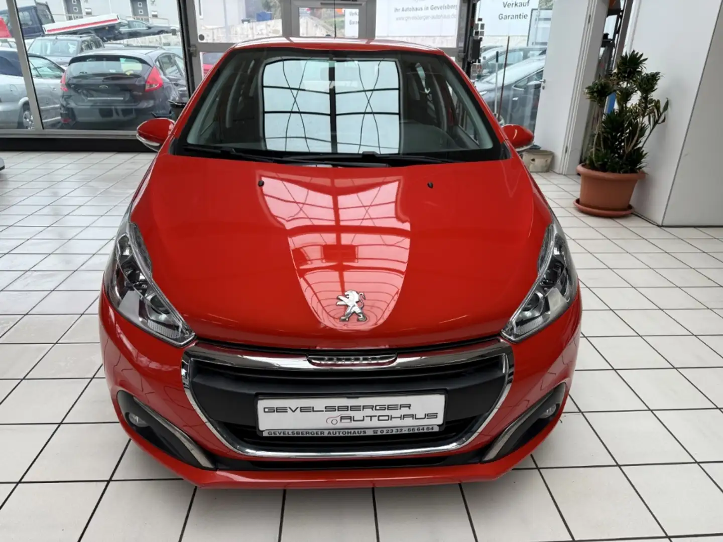 Peugeot 208 Active 1.2 12V VTi * Scheckheft *Klima*Winterräder Orange - 2