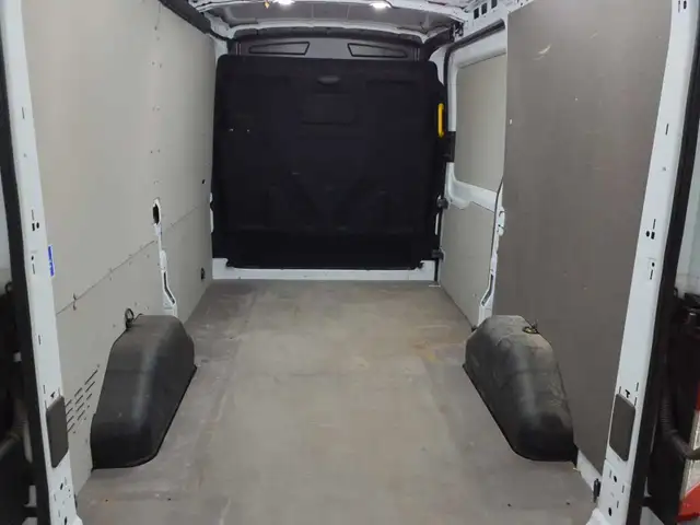Ford Transit view 10