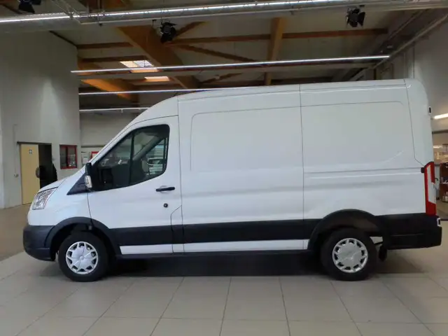 Ford Transit view 6