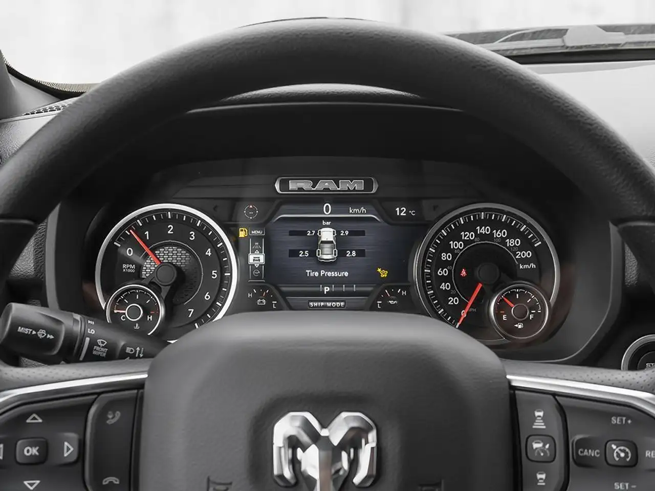 RAM 1500 fotografie RAM 1500