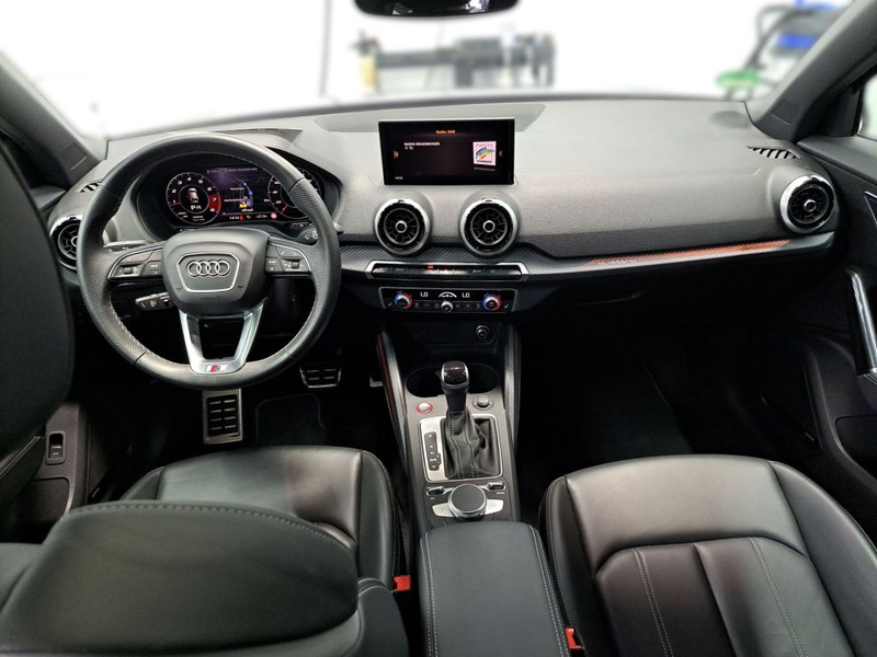Audi SQ2 TFSI quattro S tronic NAVI RFK PANO ACC — photo 12