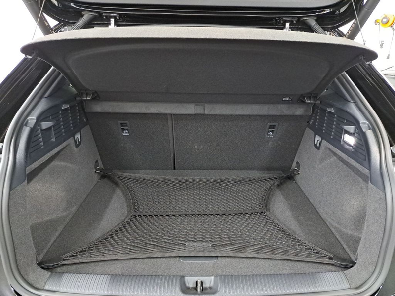 Audi SQ2 TFSI quattro S tronic NAVI RFK PANO ACC — photo 7