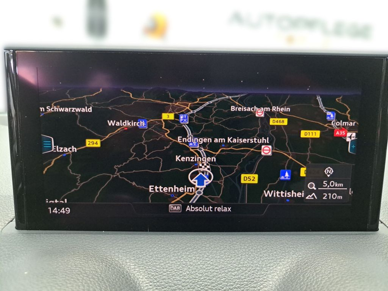 Audi SQ2 TFSI quattro S tronic NAVI RFK PANO ACC — photo 17