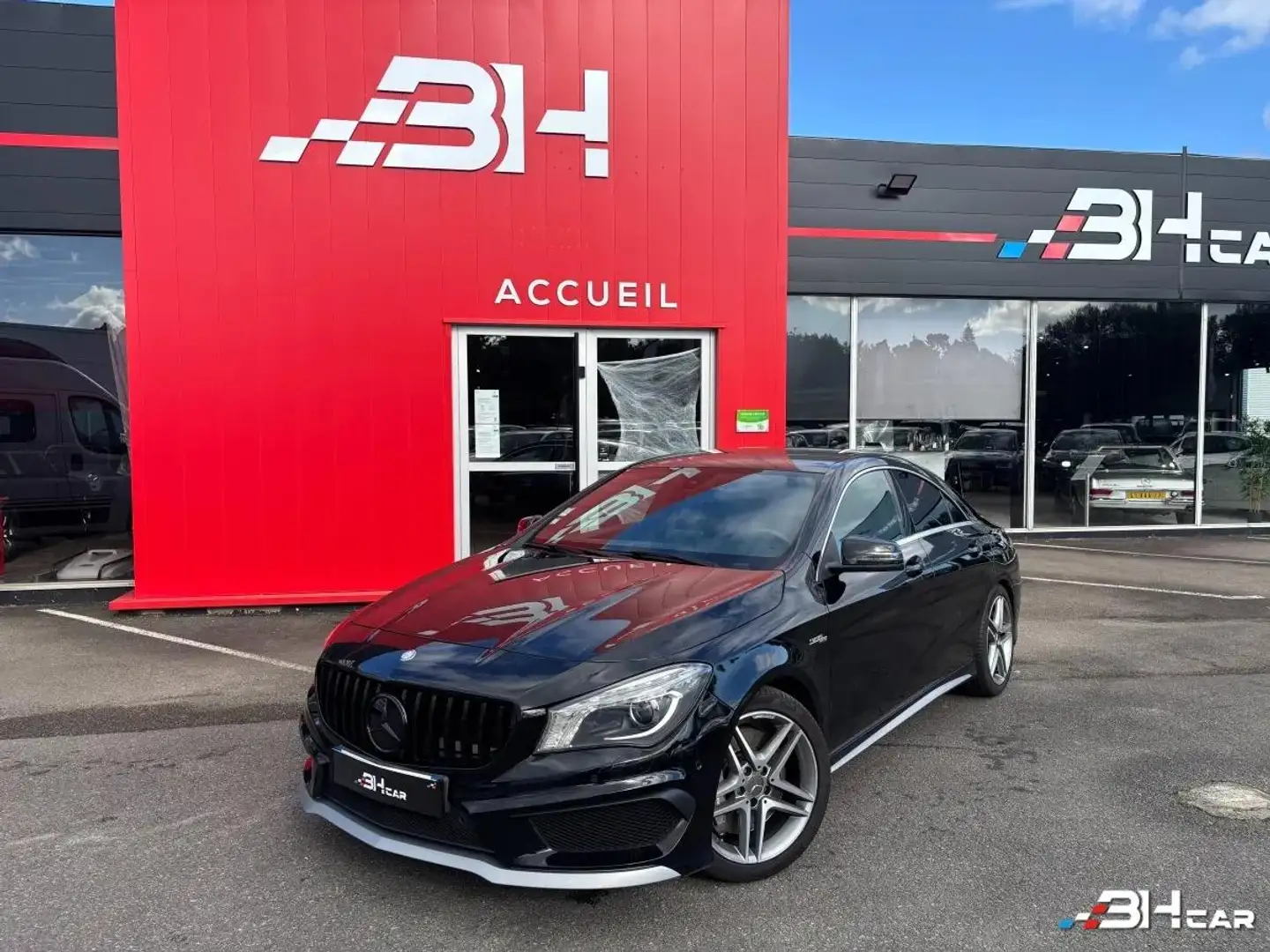 Mercedes-Benz CLA 45 AMG 45 380 AMG 4MATIC 7G-DCT BVA Schwarz - 1
