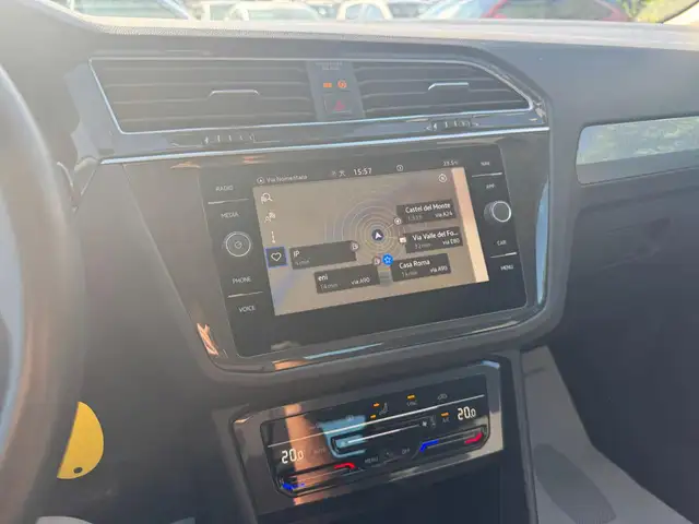 Volkswagen Tiguan view 9