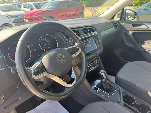 Volkswagen Tiguan view 7