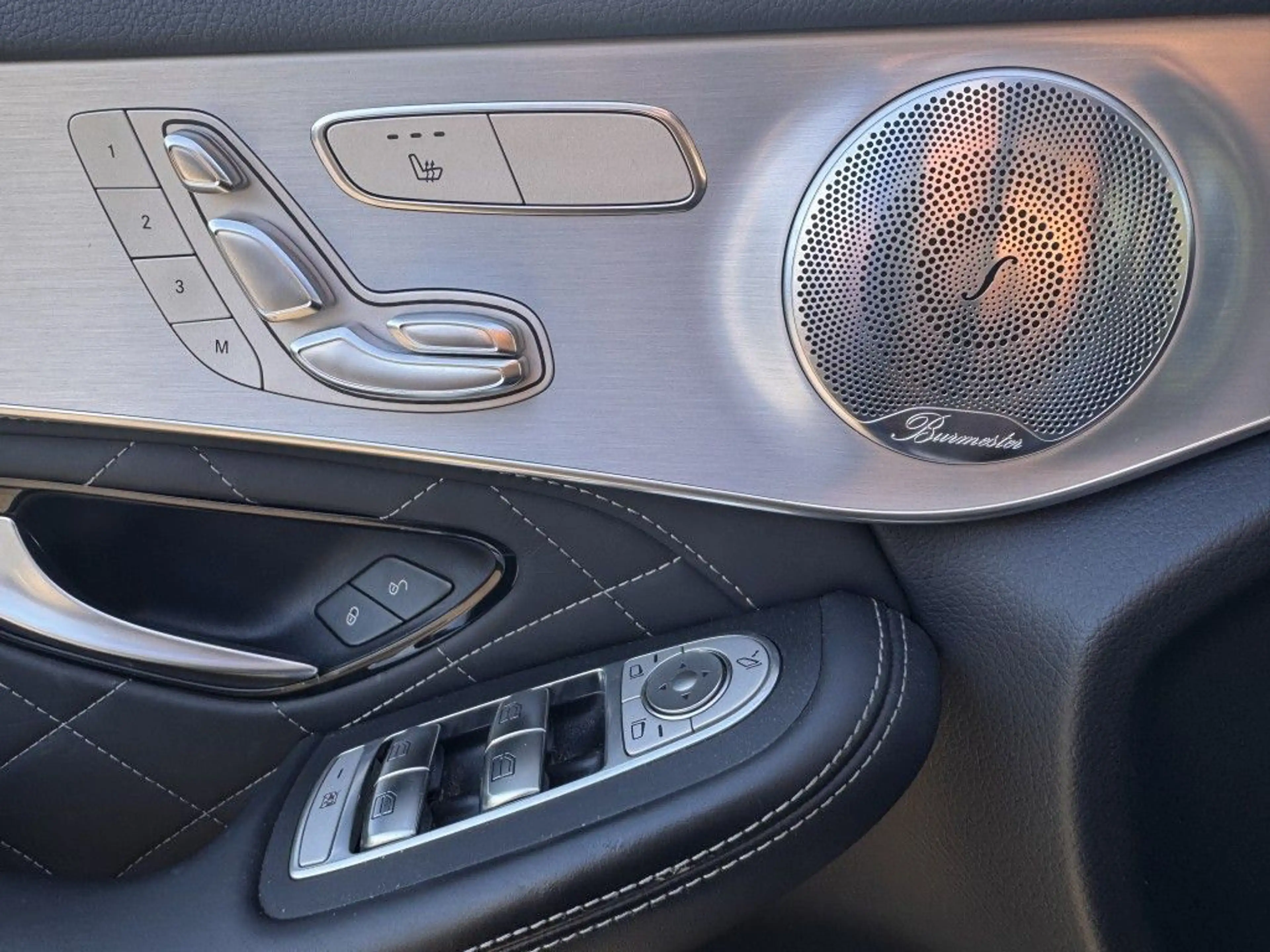 Mercedes-Benz GLC 63 AMG 4Matic+ AMG Voll + NP 118 T — photo 11
