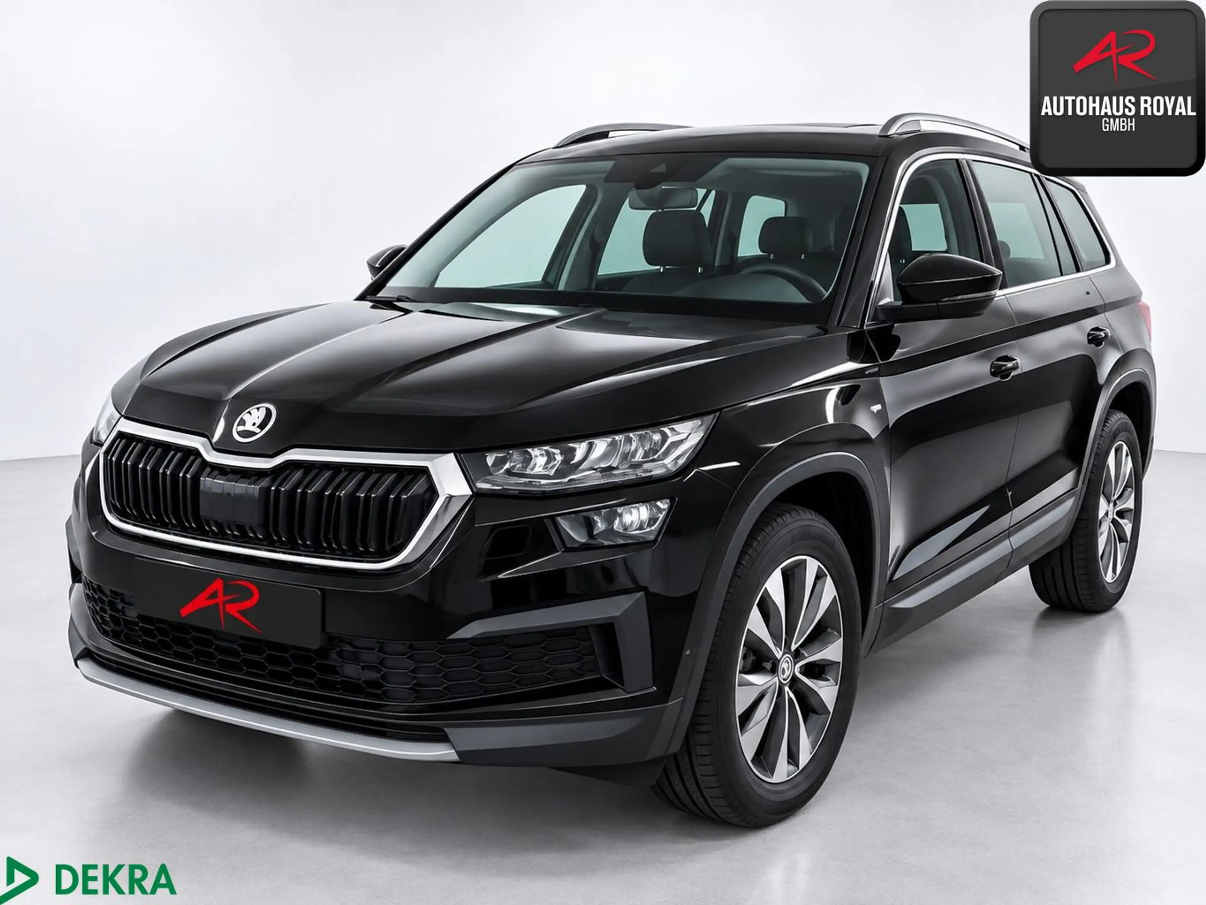 Skoda Kodiaq 2.0 TSI 4x4 MATRIX,KEYLESS,ACC,KAMERA,SH