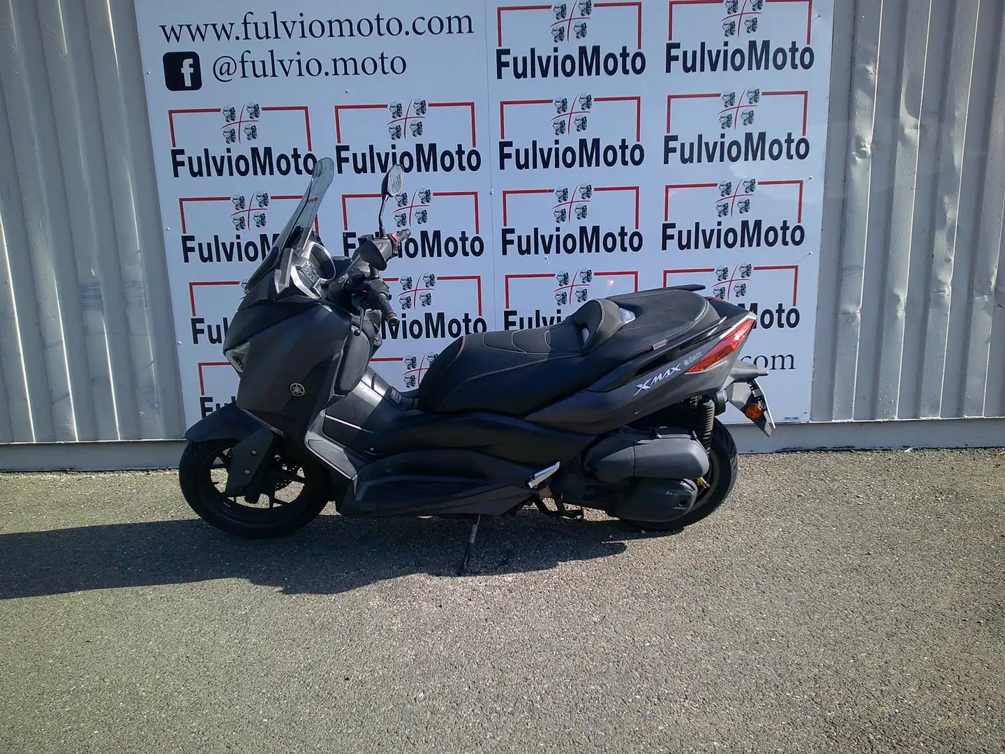Yamaha X-Max 125 - 1